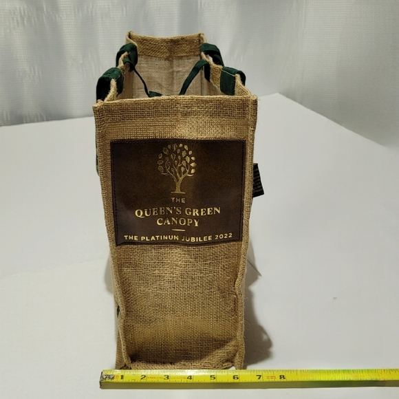 The Queen's Green Canopy Platinum Jubilee 2022 Bag of Ethics Tote - Picture 13 of 13